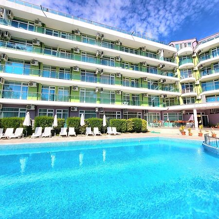 Family Apartments In Solmarin Slantschew brjag Exterior foto
